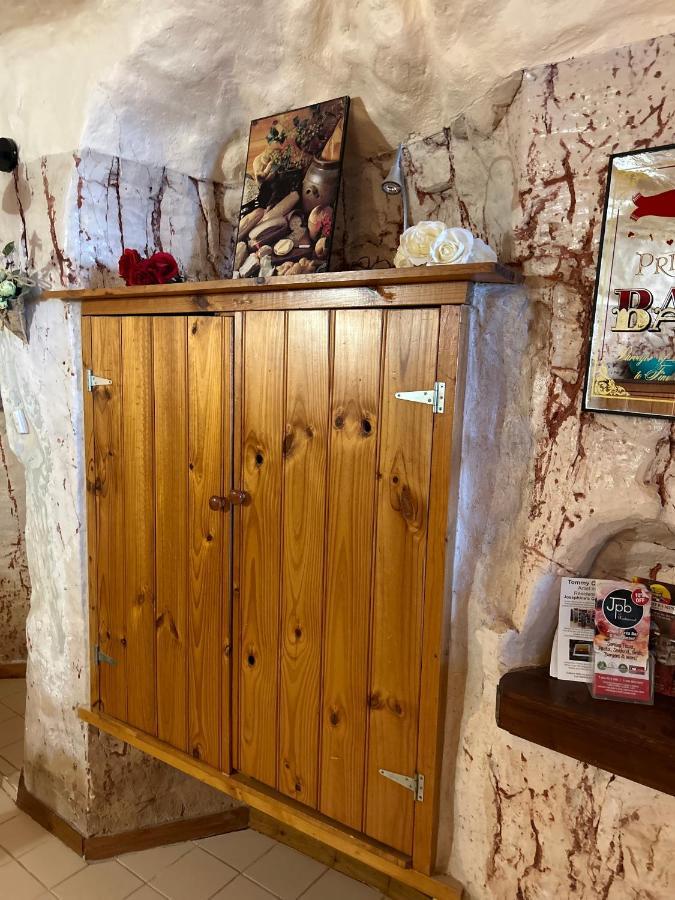 Dinky Di'S Dugout Villa Coober Pedy Buitenkant foto