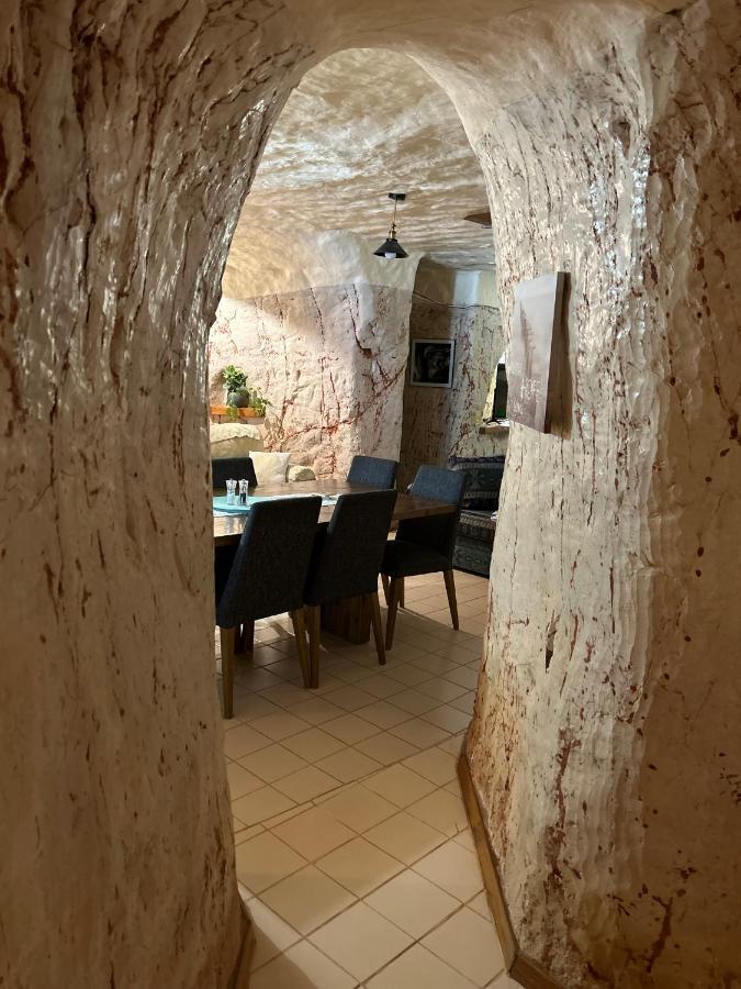 Dinky Di'S Dugout Villa Coober Pedy Buitenkant foto