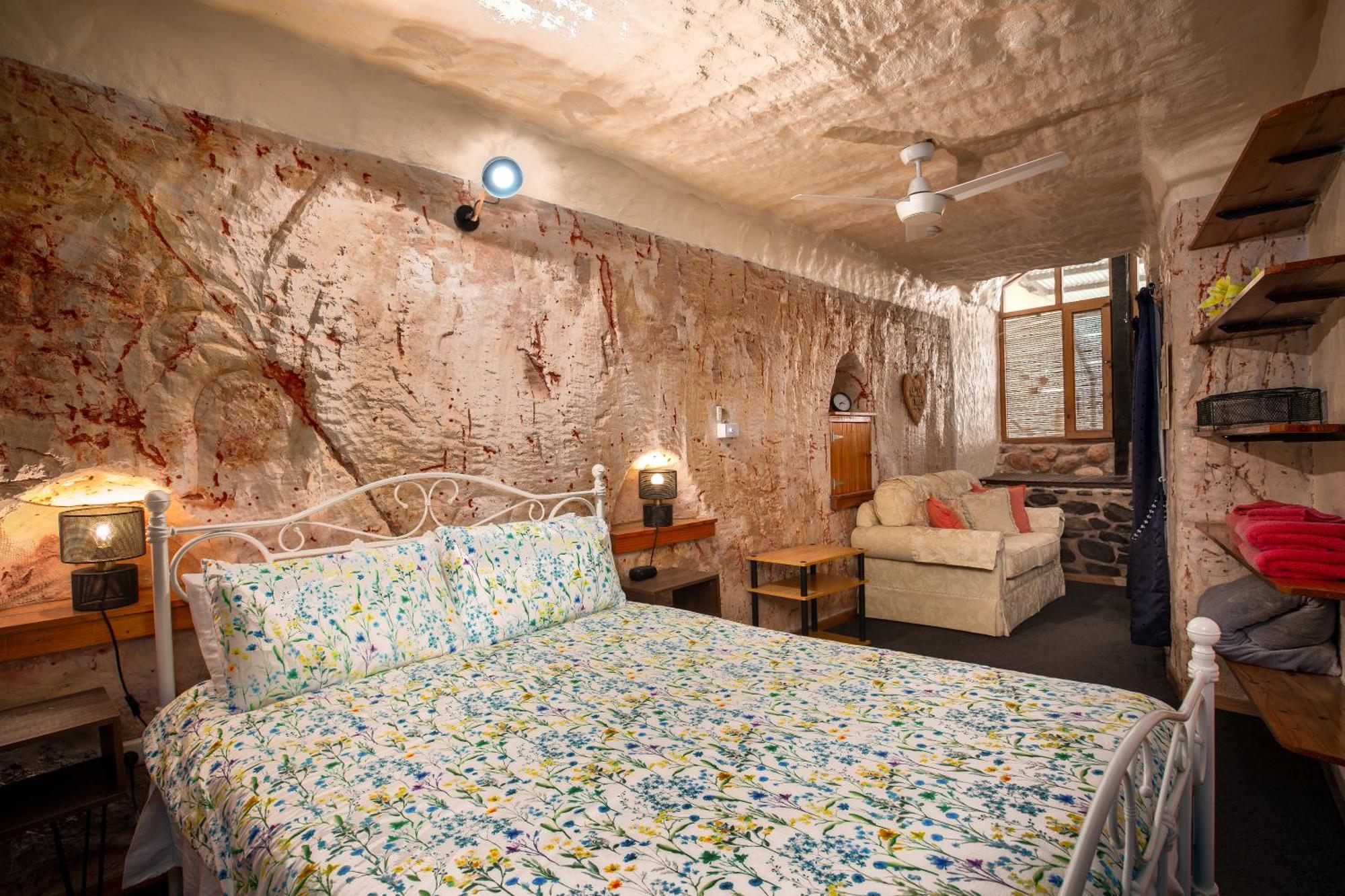Dinky Di'S Dugout Villa Coober Pedy Buitenkant foto