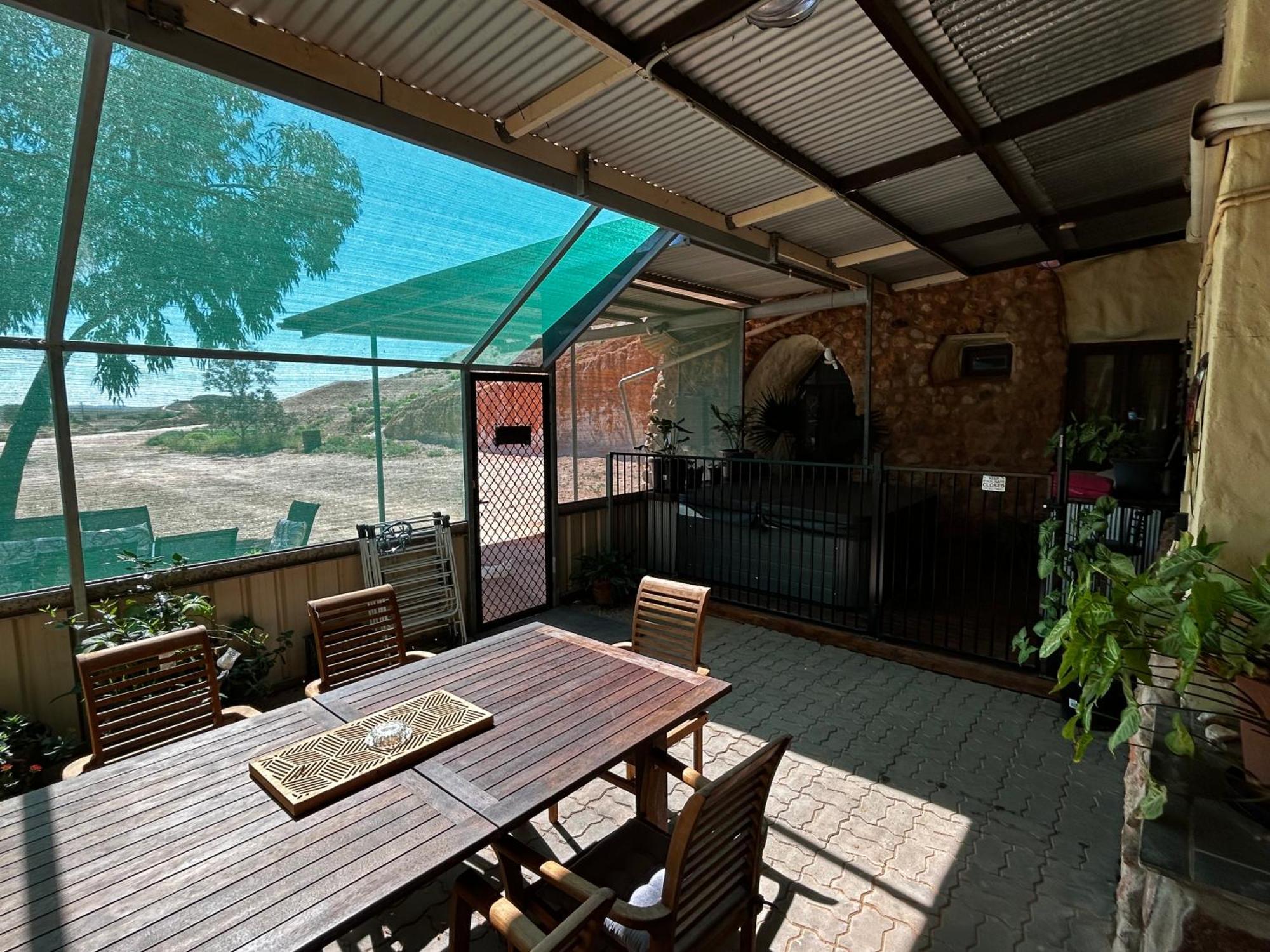 Dinky Di'S Dugout Villa Coober Pedy Buitenkant foto